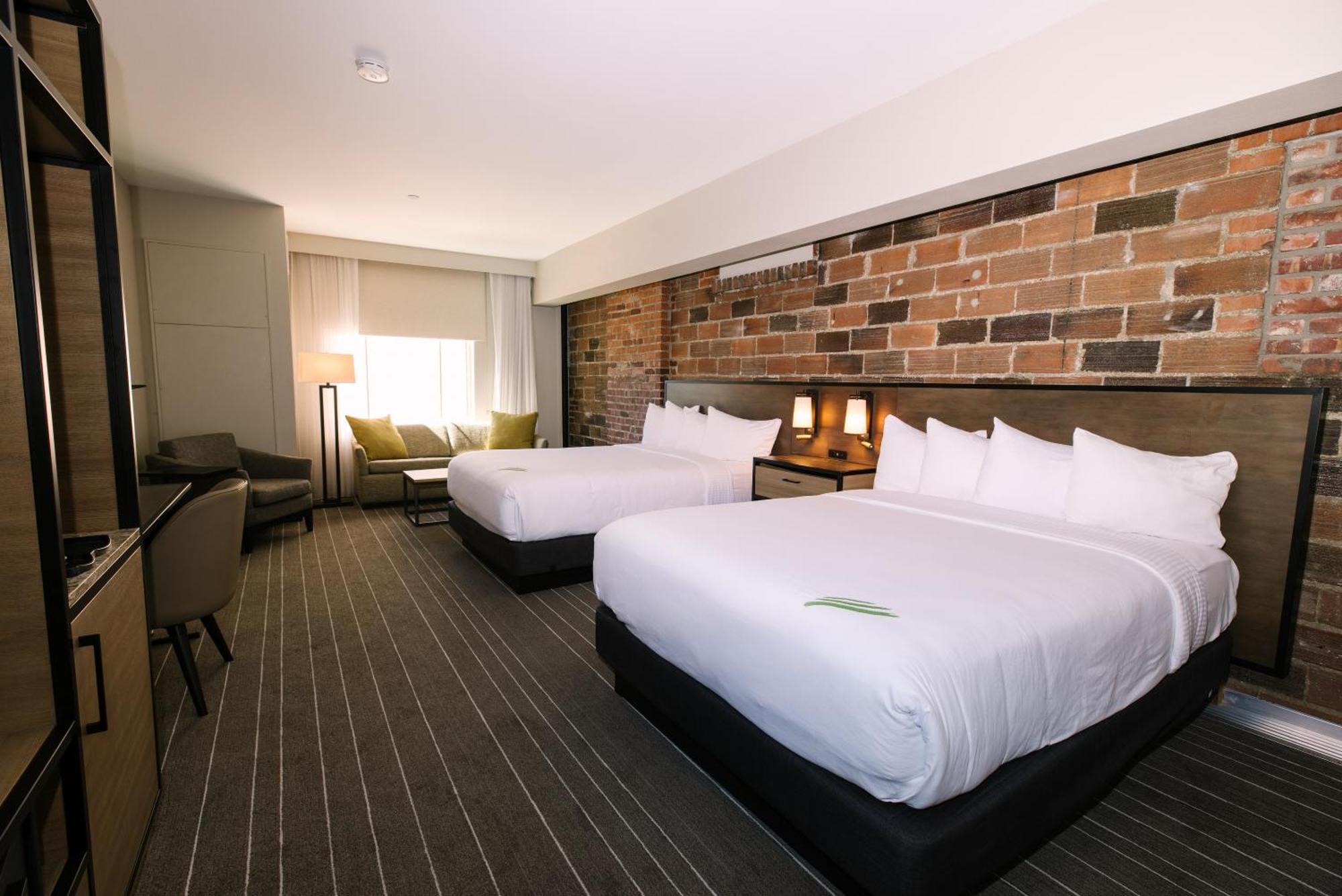 Hotel Windrow Downtown אלנסבורג מראה חיצוני תמונה