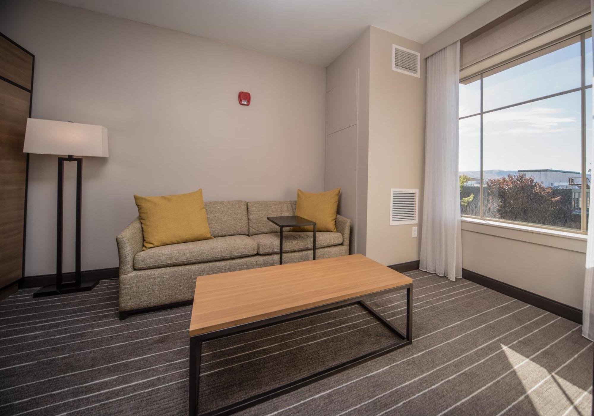 Hotel Windrow Downtown אלנסבורג מראה חיצוני תמונה